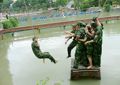 开云网页版拓展课程六